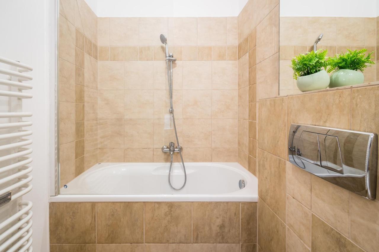 Royal City Apartment 2 كراكوفيا المظهر الخارجي الصورة